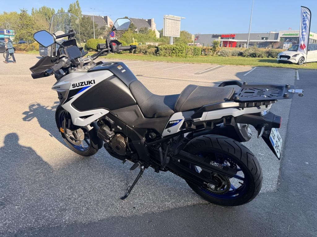 SUZUKI V-STROM 1050